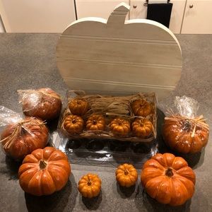 Fall/Thanksgiving candles and decor
